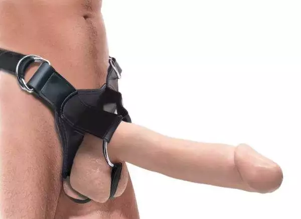 Fetish Fantasy Extreme Hohler Strap-On - Penisverlängerung & Pegging Hautfarben hell/Schwarz