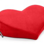 Liberator Heart Wedge - Keilkissen für Komfort-Sex Red