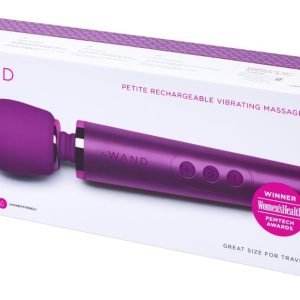 le Wand Petite Rosegold - Kompakter Massagestab für unterwegs Dark Cherry