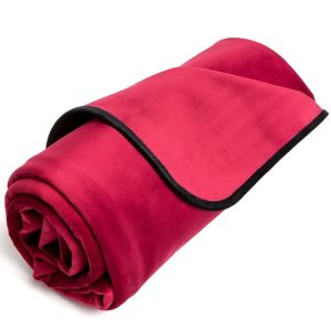 Fascinator Throw Red – A