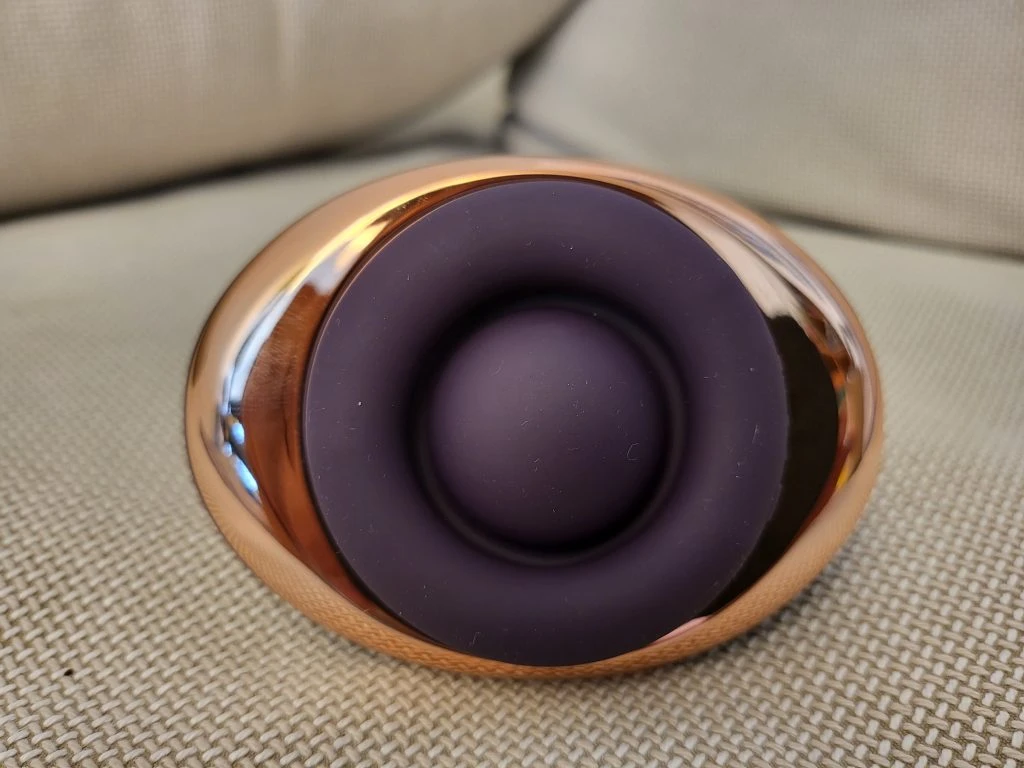 Wir haben getestet: Rotating Vulva Massager von Belou Wir haben getestet: Rotating Vulva Massager von Belou