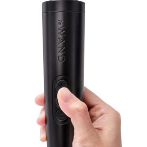 le Wand Die Cast Rechargeable - Luxus-Massagestab in handlicher Größe schwarz