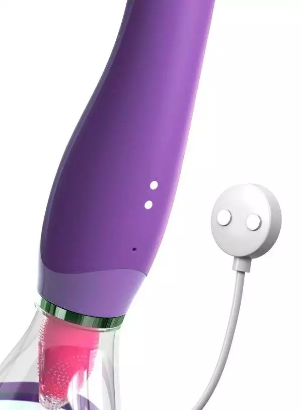 Fantasy For Her - Ultimatives Vergnügen, Vibrator mit Saugschale & Zungenstimulator Fantasy For Her - Ultimatives Vergnügen, Vibrator mit Saugschale & Zungenstimulator