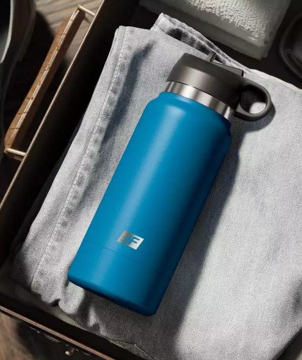 Fuck Flask Private Pleaser - Masturbator für unterwegs Fuck Flask Private Pleaser - Masturbator für unterwegs