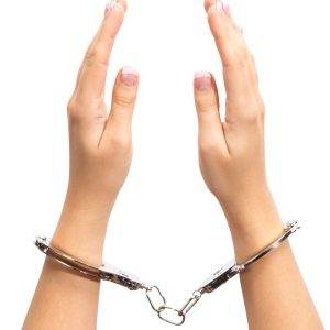 Fesselnde Silberne Handschellen - Klassisch - Metall - inkl. Satintasche Fesselnde Silberne Handschellen - Klassisch - Metall - inkl. Satintasche – B