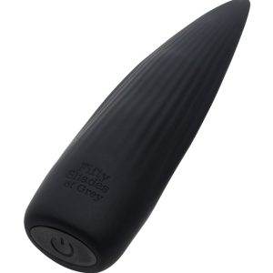 Fifty Shades of Grey Flickering Tongue Vibrator, wasserdicht, wiederaufladbar - Silikon Vibrator 11,2 cm Fifty Shades of Grey Flickering Tongue Vibrator, wasserdicht, wiederaufladbar - Silikon Vibrator 11,2 cm – C