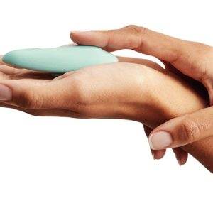 We-Vibe Moxie+ Auflegevibrator, diskret, leise, wiederaufladbar, Silikon We-Vibe Moxie+ Auflegevibrator, diskret, leise, wiederaufladbar, Silikon – B