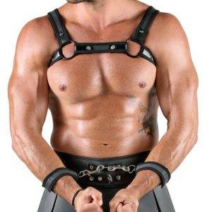 Svenjoyment Bondage Gladiator-Set, Größe: Einheitsgröße, Schwarz Svenjoyment Bondage Schwarzer Gladiatoren-Look Set - Brustharness, Rock & Handfesseln – B