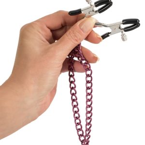 You2Toys Lila Nippelkette - Erotikspielzeug mit Nippelklammern und Kette You2Toys Lila Nippelkette - Erotikspielzeug mit Nippelklammern und Kette – Bild 3