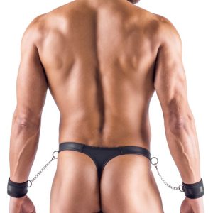 Svenjoyment Bondage Herren Rio String L Schwarz mit Soft-Handfesseln Svenjoyment Bondage Herren Rio String L Schwarz mit Soft-Handfesseln – Bild 5