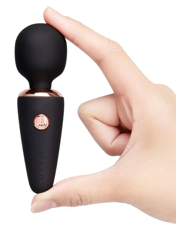 le Wand Mini Microwand Schwarz – Kompakter Mini-Vibrator mit 7 Modi & USB-Ladekabel