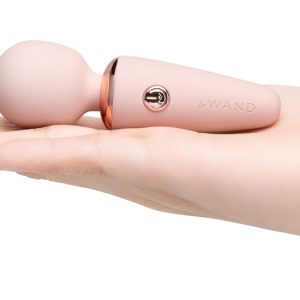 le Wand Mini Microwand Vibrator Rosa – Kompakt & Flüsterleise, USB Wiederaufladbar le Wand Mini Microwand Vibrator Rosa – Kompakt & Flüsterleise, USB Wiederaufladbar – Bild 4