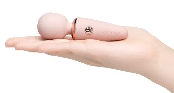 le Wand Mini Microwand Vibrator Rosa – Kompakt & Flüsterleise, USB Wiederaufladbar