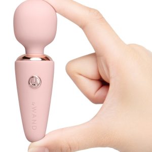 le Wand Mini Microwand Vibrator Rosa – Kompakt & Flüsterleise, USB Wiederaufladbar le Wand Mini Microwand Vibrator Rosa – Kompakt & Flüsterleise, USB Wiederaufladbar – Bild 5