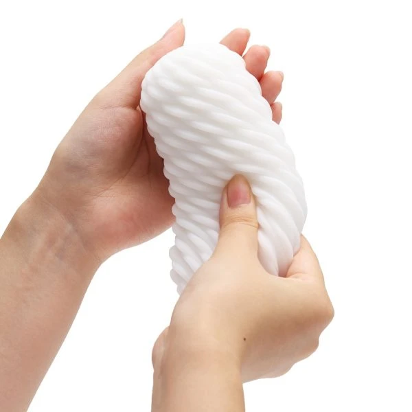 TENGA 3Dx FLOW Masturbator wit