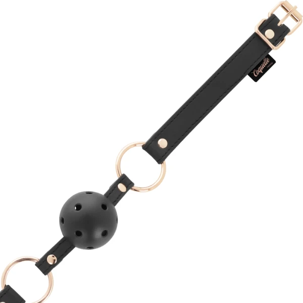 Coquette Fantasy Ballgag van vegan leer met ademgaten
