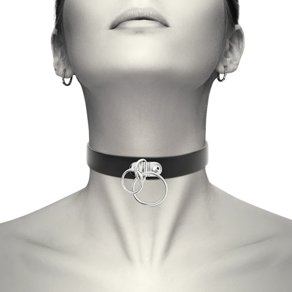 Coquette Accessories Dubbele ring halsband van vegan leder Coquette Accessories Dubbele ring halsband van vegan leder