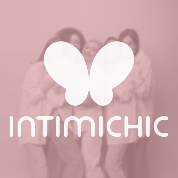 Intimichic Menstruatiecup medisch siliconen maat S Intimichic Menstruatiecup medisch siliconen maat S