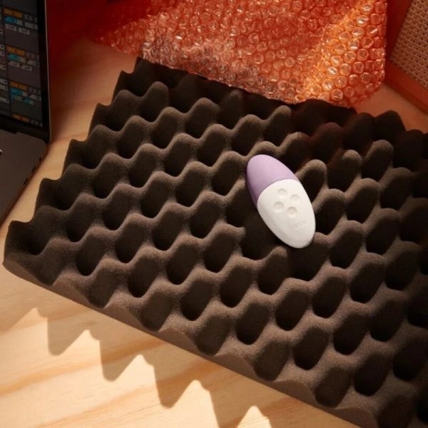 Lelo Siri 3 Clitorismassageapparaat met SoundSense-technologie Calm Lavendel Lelo Siri 3 Clitorismassageapparaat met SoundSense-technologie Calm Lavendel