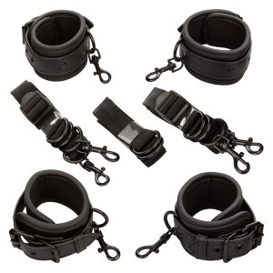 Calexotics Bedboeien-set met verstelbare leren manchetten Zwart Calexotics Bedboeien-set met verstelbare leren manchetten Zwart - Afbeelding 2