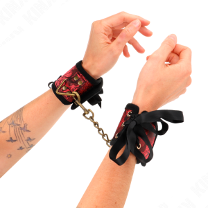 Kink Wrist Restraint Polsboeien met Kantdetails rood-zwart Kink Wrist Restraint Polsboeien met Kantdetails rood-zwart - Afbeelding 3
