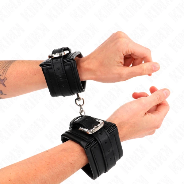 Kink Wrist Restraint Handboeien met Strass-gesp, Zwart