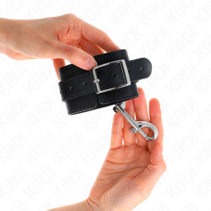 Kink Wrist Restraint Handboei met Rij Noppen Zwart Kink Wrist Restraint Handboei met Rij Noppen Zwart - Afbeelding 4