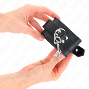 Kink Polsboeien met Studs – Fetisj-handboeien Kink Polsboeien met Studs – Fetisj-handboeien - Afbeelding 4