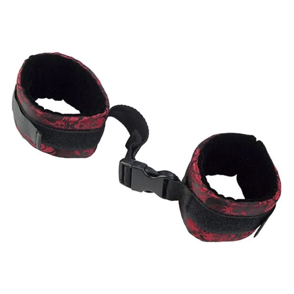 img_208147_a77b63b92969f59d521fa5df842dacbe_1.jpg Calexotics Scandal Control Handboeien voor Bondage-spelletjes
