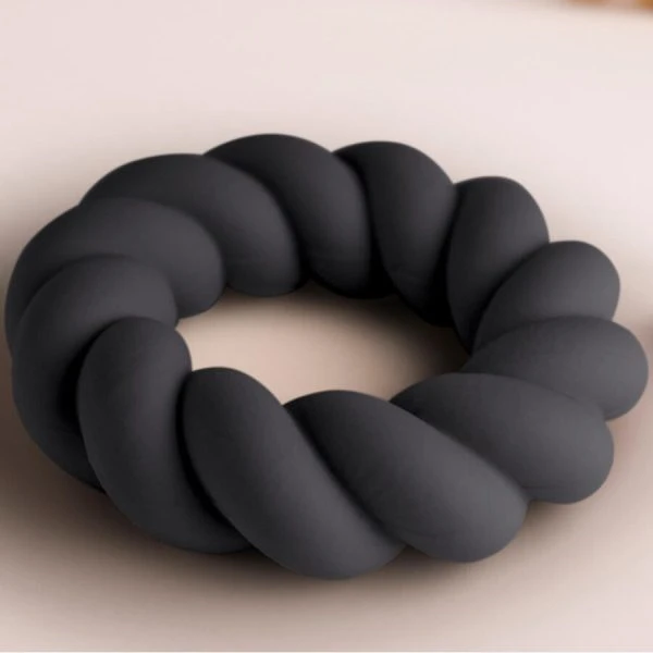 Rocks-off Twist Penisring van flexibel siliconen, zwart