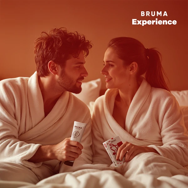 Bruma Xperience Aardbei-massageset met vibrator en glijmiddel
