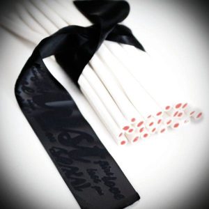 Bijoux Petits Bonbons Seiden-Bondagebänder LES Petits Bonbons, 70 cm Bijoux Petits Bonbons Seiden-Bondagebänder LES Petits Bonbons, 70 cm – Bild 3