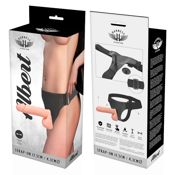 Harness Attraction Strap-On-Geschirr met realistische dildo 17,5 x 4,3 cm