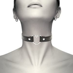 Coquette Accessories Vegan leren halsband met hart-hanger Coquette Accessories Vegan leren halsband met hart-hanger - Afbeelding 2