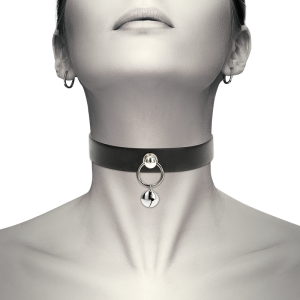 Coquette Accessories vegan leren halsketting met rammelaar en ringen Coquette Accessories vegan leren halsketting met rammelaar en ringen - Afbeelding 2