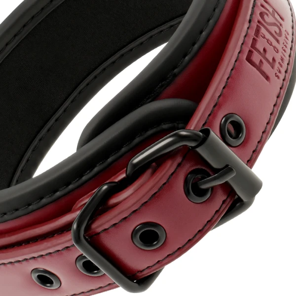 Fetish Submissive Kettinghalsband met Neopreenvoering voor BDSM Fetish Submissive Kettinghalsband met Neopreenvoering voor BDSM
