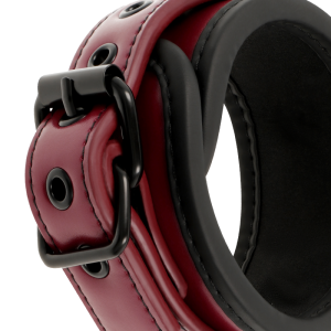 Fetish Submissive Handschellen aus veganem Leder mit Neoprenfutter Fetish Submissive Handschellen aus veganem Leder mit Neoprenfutter – Bild 5