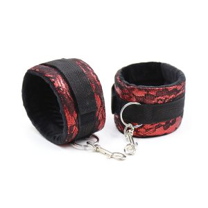 Ohmama Fetish Handboeien van fluweel met nylonband rood-zwart Ohmama Fetish Handboeien van fluweel met nylonband rood-zwart - Afbeelding 1