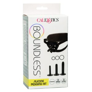 Calexotics Boundless Siliconen Pegging-set met 3 inlegstukken en universeel harnas Calexotics Boundless Siliconen Pegging-set met 3 inlegstukken en universeel harnas - Afbeelding 13