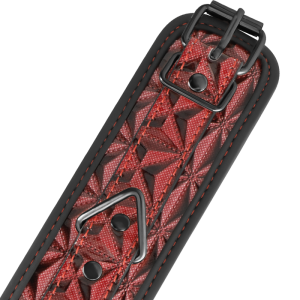 Begme Fetish Games RED Edition Handboeien met neopreen voering Begme Fetish Games RED Edition Handboeien met neopreen voering - Afbeelding 6