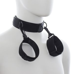 Ohmama Nylon-hogtie met handboeien en halsband Ohmama Nylon-hogtie met handboeien en halsband - Afbeelding 2