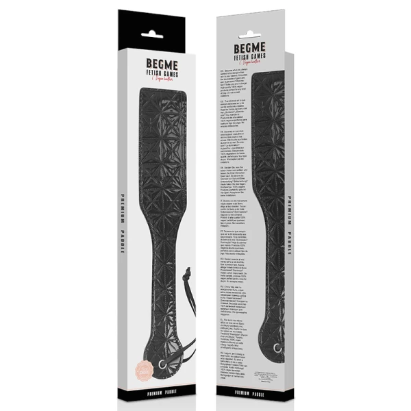 Begme Fetish Games Black Edition Paddle van vegan leer, 32 cm lang