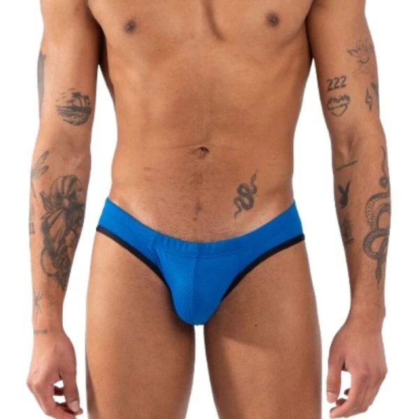 Burn Slip met transparante details en glanzende elementen