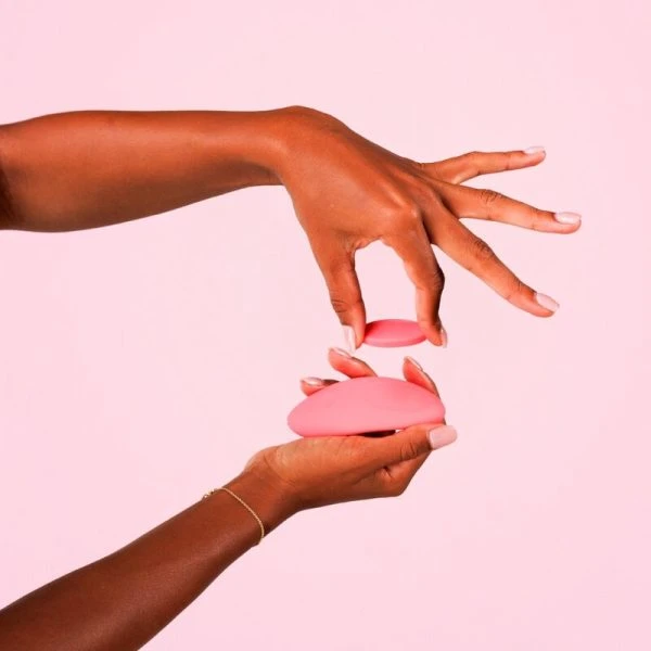 Je Joue ILY Panty Vibe Fernbedienungs-Intimvibrator, Silikon