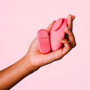 Je Joue ILY Panty Vibe Fernbedienungs-Intimvibrator, Silikon Je Joue ILY Panty Vibe Fernbedienungs-Intimvibrator, Silikon – Bild 7