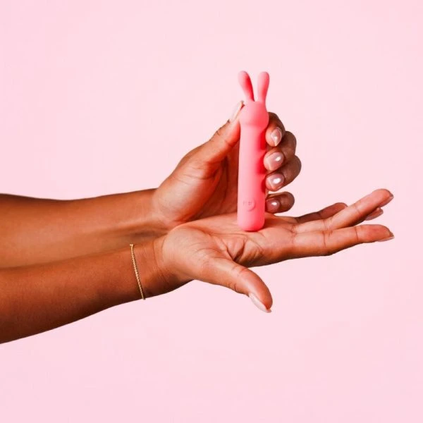 Je Joue ILY Rabbit Bullet Vibrator mit Klitorisreizer